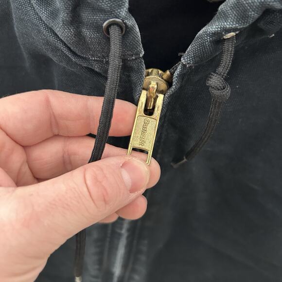 Vintage Carhartt Quilted Hooded Active Jacket “Black” J140 - Picture 8 of 10